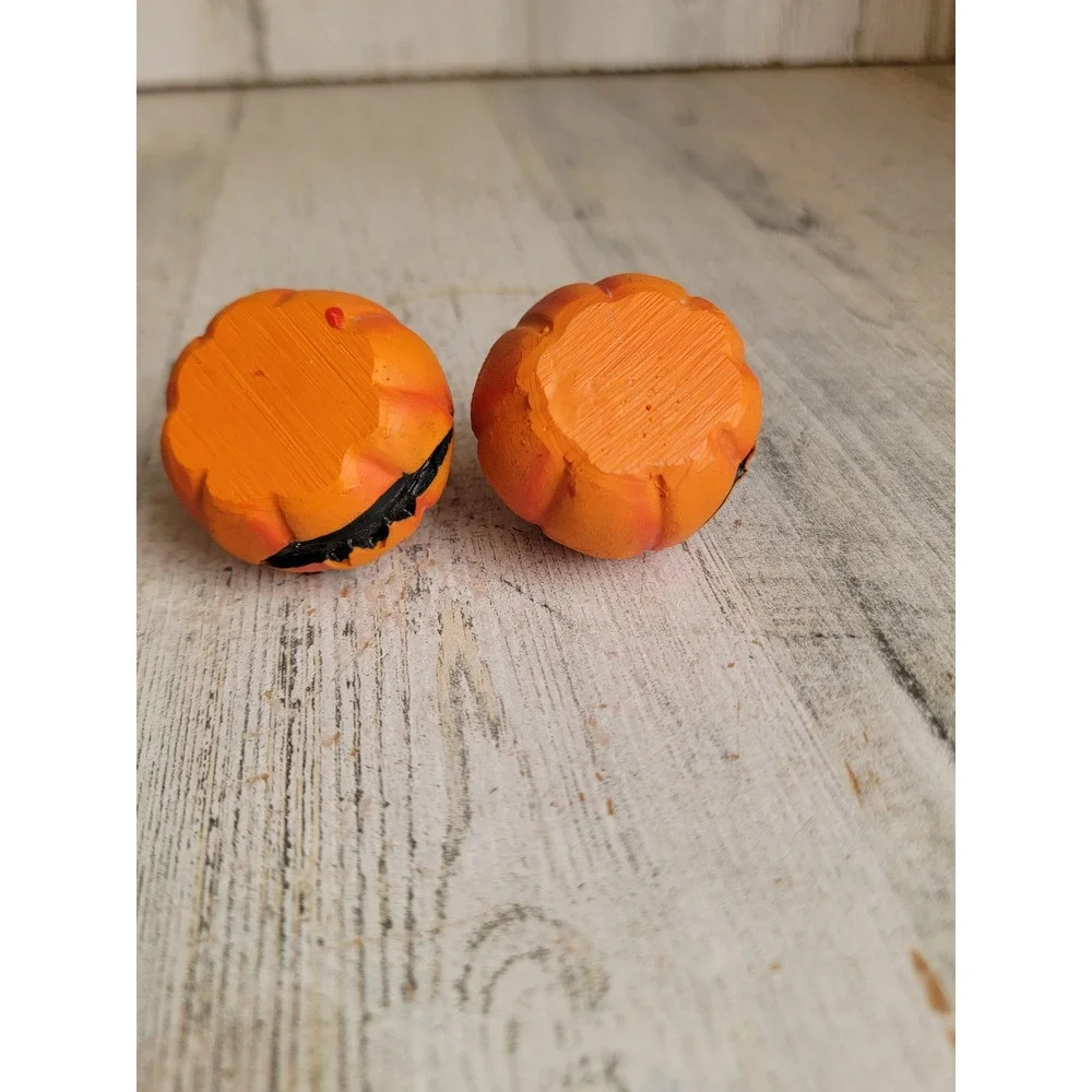 Rustic village jack O'Lantern pumpkin Halloween accessory home decor set